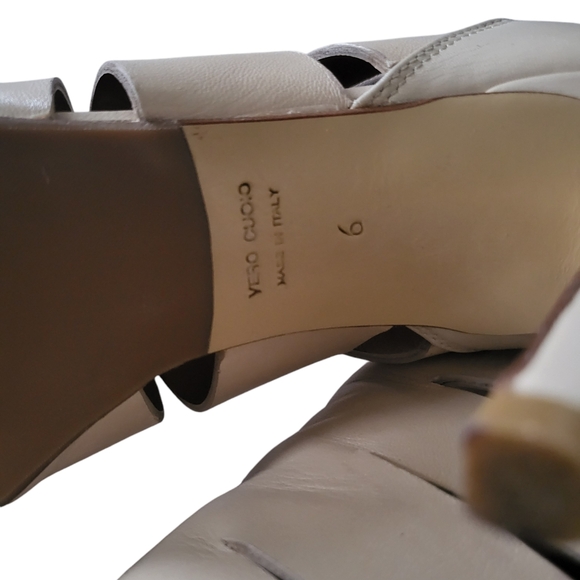 Genuine leather Le Chateau shooties size 6 - Picture 8 of 8